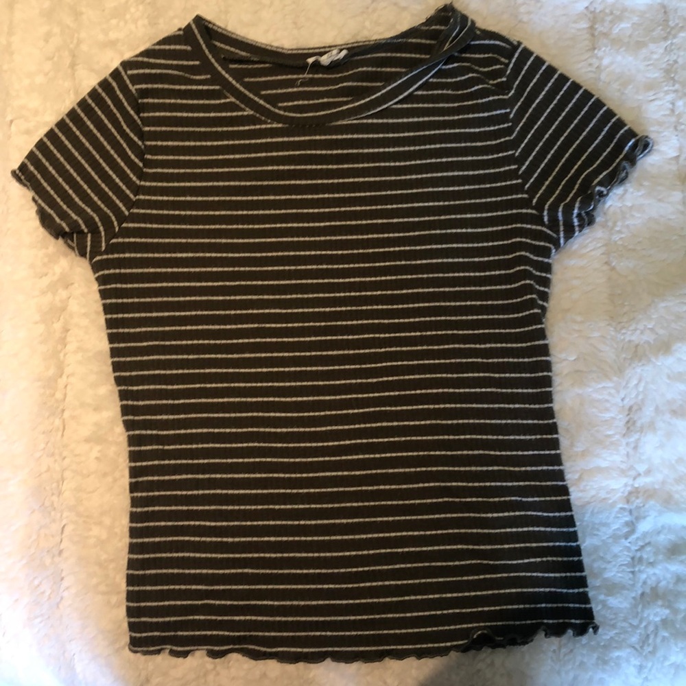Green striped garage top